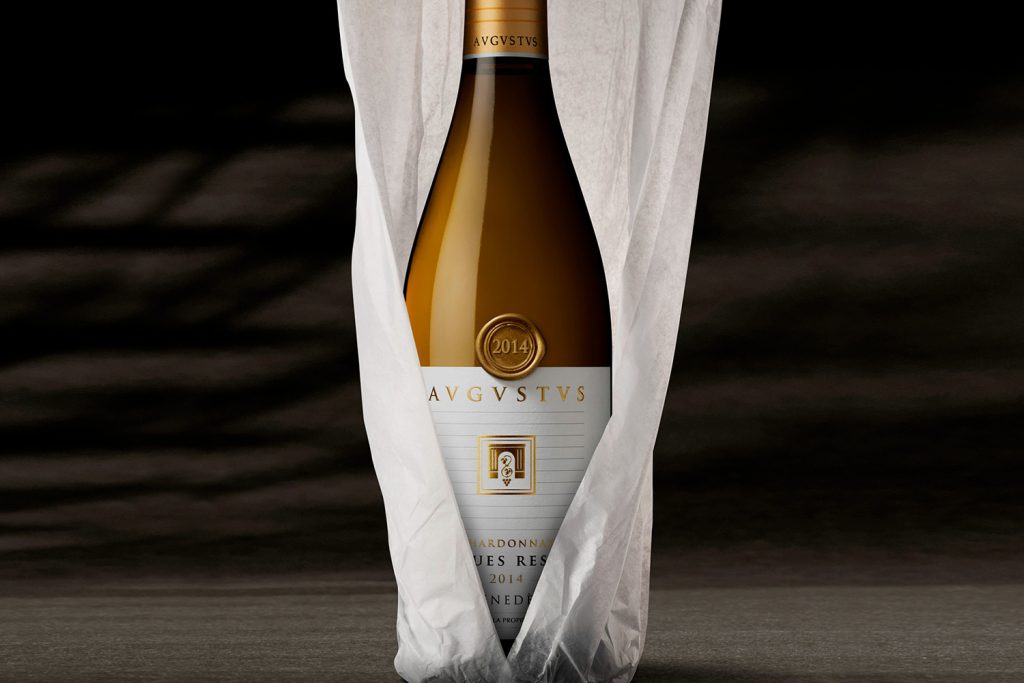 Imatge de l’ampolla del vi blanc Antigues Reserves Chardonnay 2014