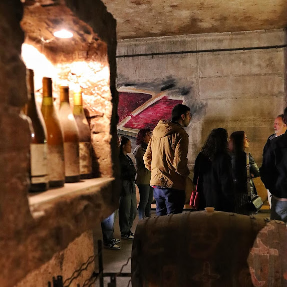 Imatge de celler del Penedès i Sky Crew